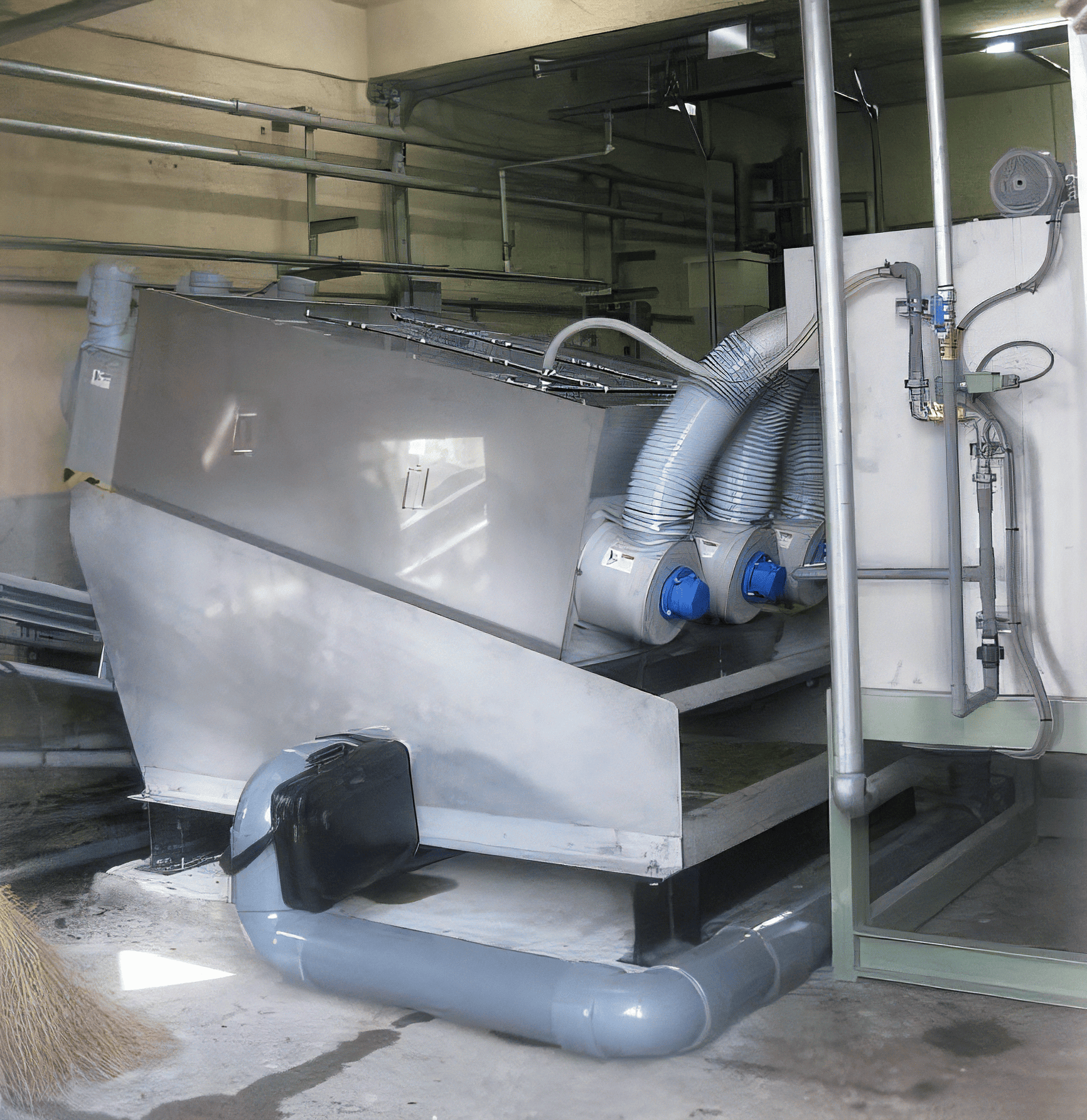 Easy Installation in a Limited Equipment Room Without Construction Work