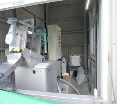 汚泥脱水機